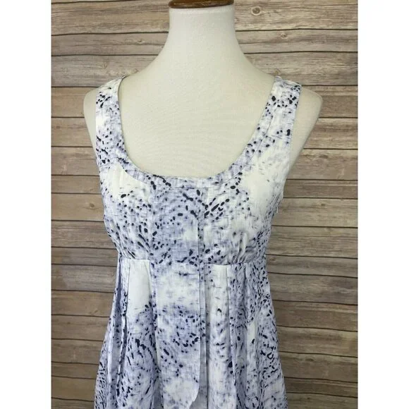 Jessica Simpson Size 4 Dress Blue White Pleated Lined Size Zip Faux Wrap Style - Picture 2 of 11